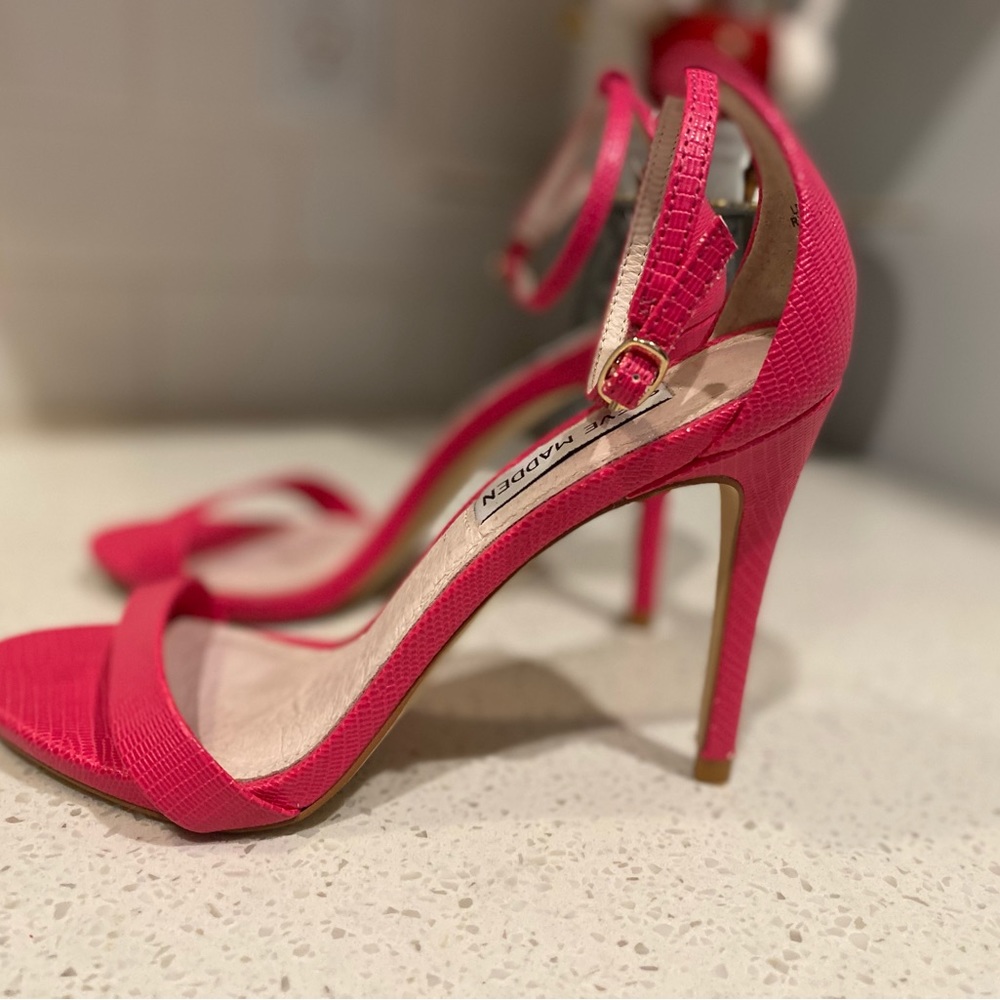 Steve Madden Heel